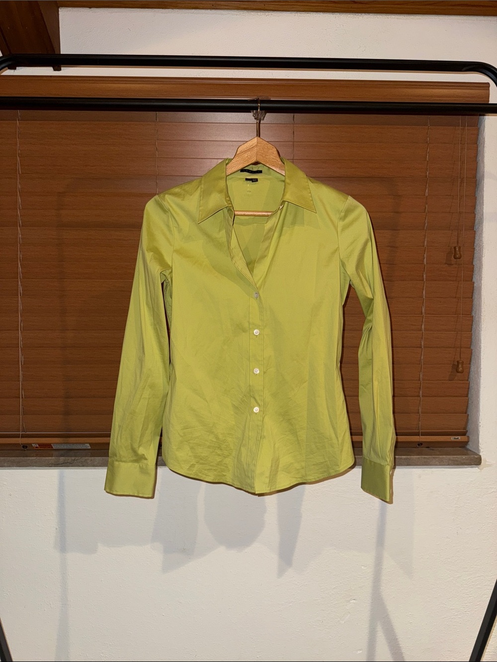Theory Women's Lime Green Button-Down Shirt
